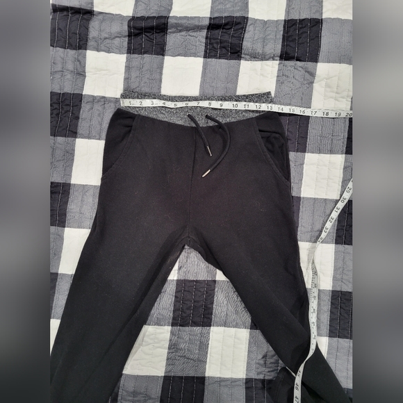 Women's yummy (brand) Size Small Set. Black and gray. - Picture 10 of 10